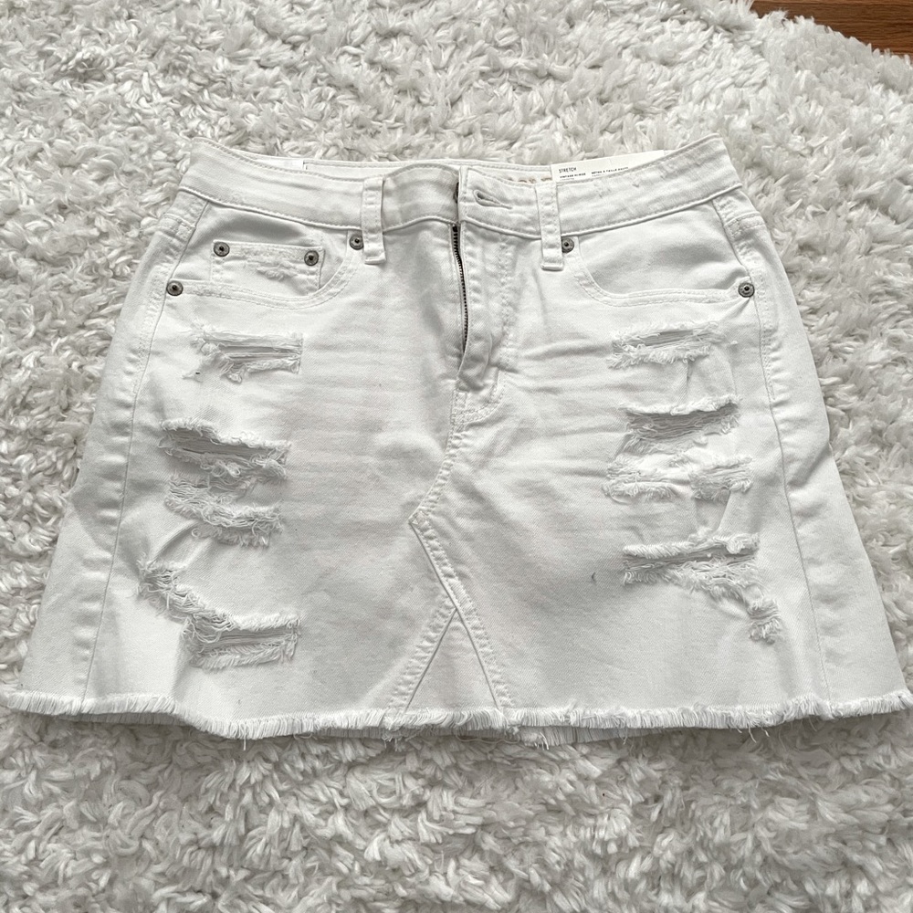 American Eagle White Mini Skirt